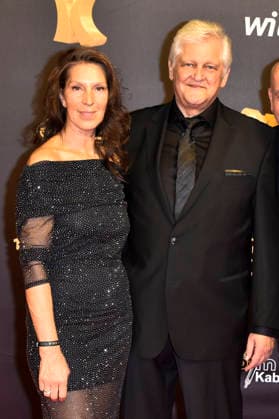 ABBdortmund: Dieter Wiesner mit Frau zu Gast auf dem roten Teppich bei der Kinderlachen Gala 2025 in der Westfalenhalleam 29.11.2025 in Dortmund NRW Deutschland