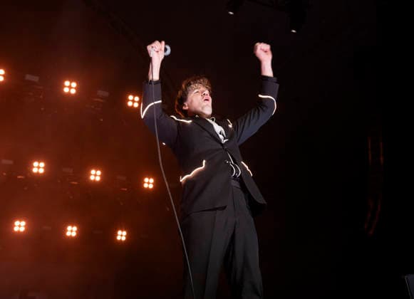 The Hives performing live at Alexandra Palace, London, 29 November 2025 The Hives performing live at Alexandra Palace, London, 29 November 2025 Howlin Pelle Almqvist (Per Almqvist) ,lead singer The Hives are a Swedish rock band that rose to prominence in the early 2000s during the garage rock revival. Their mainstream success came with the release of the album Veni Vidi Vicious, containing the anthem Hate to Say I Told You So . The band have been acclaimed by music critics as one of the best live rock bands in current music. This is their The Hives Forever Forever The Hives - World Tour 2025, Credit:Dafydd Owen Avalon Alexandra Palace, London  Copyright: xDafyddxOwenx xAvalonx 1055520217
