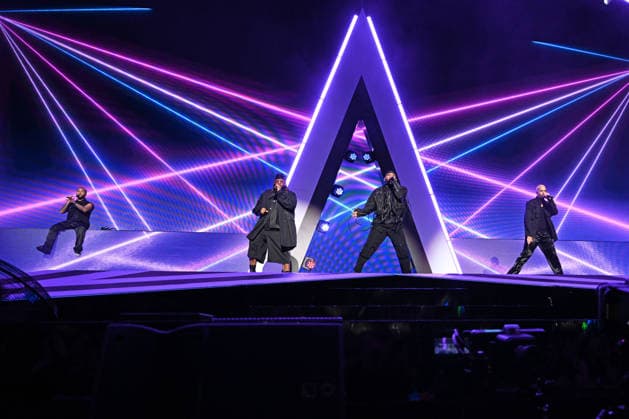 JLS performing at O2 Arena in London LONDON, ENGLAND - NOVEMBER 29: Aston Merrygold, OritsÃ Williams, JB Gill and Marvin Humes of ˜JLS™ performing at O2 Arena, Greenwich on November 29, 2025 in London, England. CAP MAR MAR Great Britain Copyright: xMartinxHarris CapitalxPicturesx