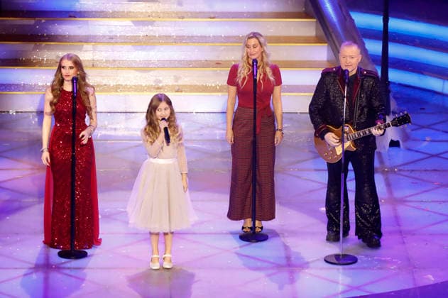 Joey Kelly™s Family in der ARD TV-Show Das Adventsfest der 100.000 Lichter 2025 im Congress Center Suhl. Suhl, 29.11.2025