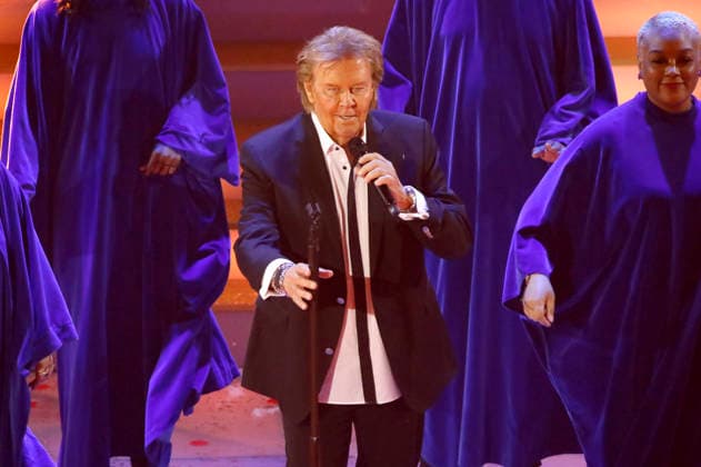 Howard Carpendale in der ARD TV-Show Das Adventsfest der 100.000 Lichter 2025 im Congress Center Suhl. Suhl, 29.11.2025