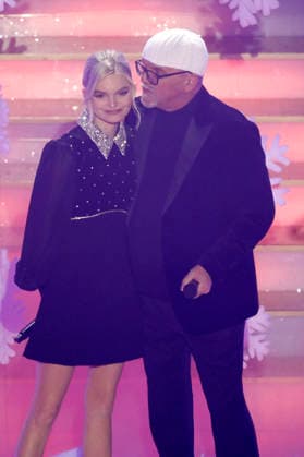 DJ Ötzi mit Tochter Lisa-Marie Friedle in der ARD TV-Show Das Adventsfest der 100.000 Lichter 2025 im Congress Center Suhl. Suhl, 29.11.2025