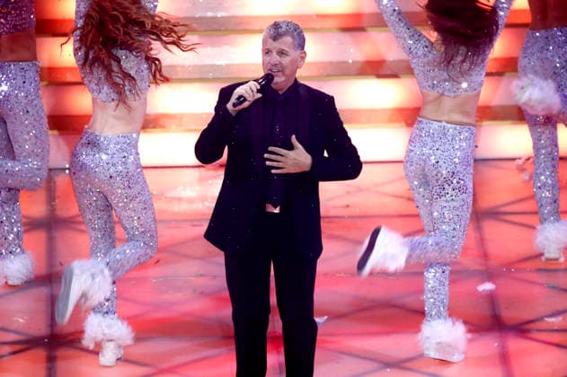 Semino Rossi in der ARD TV-Show Das Adventsfest der 100.000 Lichter 2025 im Congress Center Suhl. Suhl, 29.11.2025