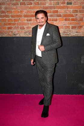 Uwe Herrmann bei der Premiere der Dinnershow Moments 3 im Chapiteau der Träume im Ostra-Dome & Ostra-Studios. Dresden, 28.11.2025 *** Uwe Herrmann at the premiere of the dinner show Moments 3 in the Chapiteau der Träume in the Ostra Dome Ostra Studios Dresden, 28 11 2025 Foto:xM.xWehnertx xFuturexImagex moments_5116