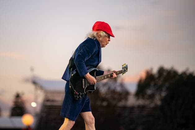 November 30, 2025, Adelaide, South Australia, Australia: AC DC Lead guitarist ANGUS YOUNG on Sunday at the BP Ultimate Adelaide Grand Final. Adelaide Australia - ZUMAf186 20251130_zsp_f186_101 Copyright: xJamesxForresterx