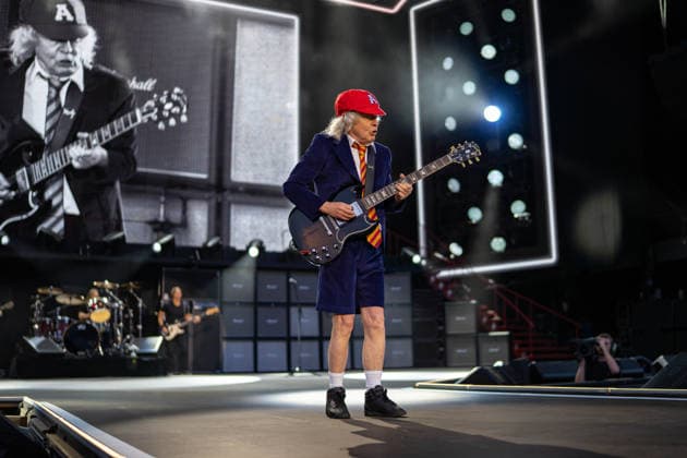 November 30, 2025, Adelaide, South Australia, Australia: AC DC Lead guitarist ANGUS YOUNG on Sunday at the BP Ultimate Adelaide Grand Final. Adelaide Australia - ZUMAf186 20251130_zsp_f186_113 Copyright: xJamesxForresterx