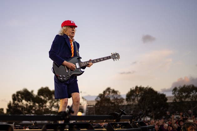 November 30, 2025, Adelaide, South Australia, Australia: AC DC Lead guitarist ANGUS YOUNG on Sunday at the BP Ultimate Adelaide Grand Final. Adelaide Australia - ZUMAf186 20251130_zsp_f186_131 Copyright: xJamesxForresterx