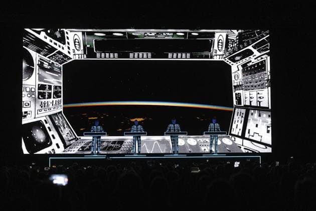 Konzert der Gruppe Kraftwerk ** NUR FÜR REDAKTIONELLE ZWECKE ** EDITORIAL USE ONLY **<p>Konzert der Gruppe Kraftwerk am 30.11.2025 im RuhrCongress in Bochum. Copyright: JonasxRichter