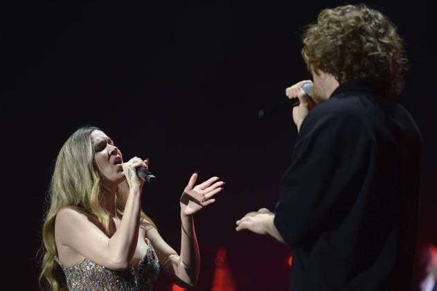 Oberhausen: Night Of The Proms ** NUR FÜR REDAKTIONELLE ZWECKE ** EDITORIAL USE ONLY **<p>Joss Stone und Michael Schulte bei Night Of The Proms am Sonntag, den 30. November 2025, in der Arena in Oberhausen. Oberhausen Copyright: UwexErnst