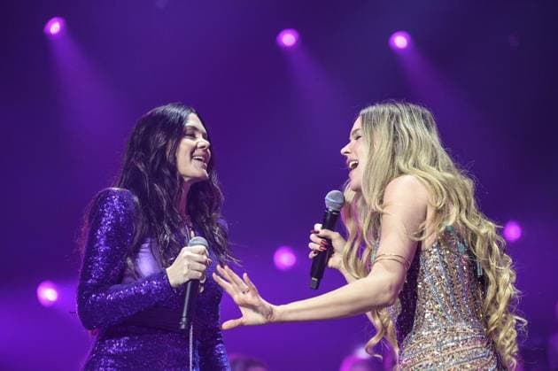 Oberhausen: Night Of The Proms ** NUR FÜR REDAKTIONELLE ZWECKE ** EDITORIAL USE ONLY **<p>Joss Stone und Vanessa Amorosi bei Night Of The Proms am Sonntag, den 30. November 2025, in der Arena in Oberhausen. Oberhausen Copyright: UwexErnst