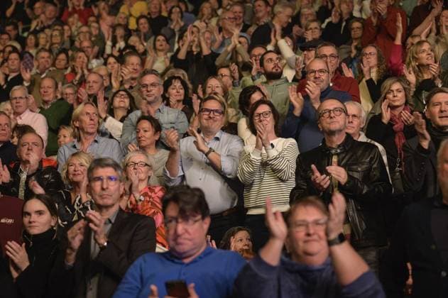 Oberhausen: Night Of The Proms ** NUR FÜR REDAKTIONELLE ZWECKE ** EDITORIAL USE ONLY **<p> Night Of The Proms am Sonntag, den 30. November 2025, in der Arena in Oberhausen. Oberhausen Copyright: UwexErnst