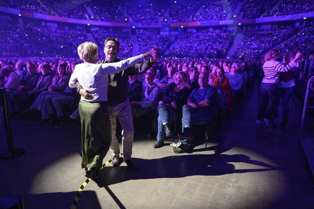 Oberhausen: Night Of The Proms ** NUR FÜR REDAKTIONELLE ZWECKE ** EDITORIAL USE ONLY **<p> Night Of The Proms am Sonntag, den 30. November 2025, in der Arena in Oberhausen. Oberhausen Copyright: UwexErnst
