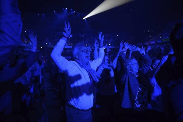 Oberhausen: Night Of The Proms ** NUR FÜR REDAKTIONELLE ZWECKE ** EDITORIAL USE ONLY **<p> Night Of The Proms am Sonntag, den 30. November 2025, in der Arena in Oberhausen. Oberhausen Copyright: UwexErnst
