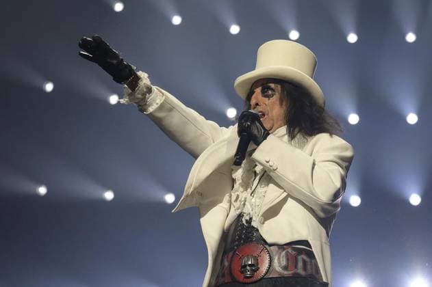 Oberhausen: Night Of The Proms ** NUR FÜR REDAKTIONELLE ZWECKE ** EDITORIAL USE ONLY **<p>Alice Cooper bei Night Of The Proms am Sonntag, den 30. November 2025, in der Arena in Oberhausen. Oberhausen Copyright: UwexErnst