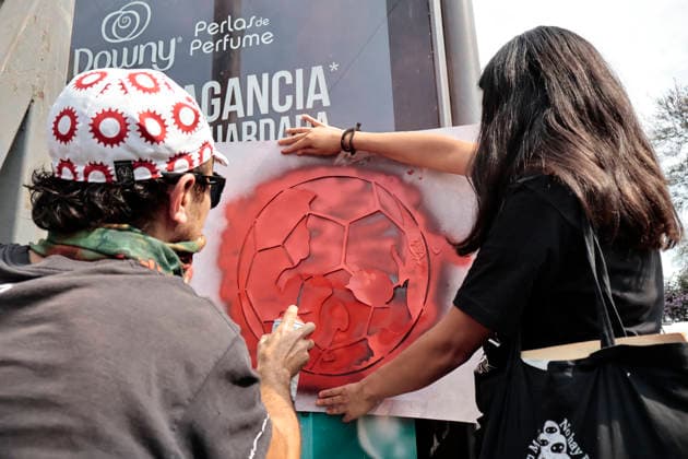 November 30, 2025, Mexico, Cdmx, Mexico: Seven months before the 2026 FIFA World Cup at Azteca Stadium (also known as Banorte Stadium) in Mexico City, residents of the Santa Ursula Coapa neighborhood remain in conflict with the government of Clara Brugada and President Claudia Sheinbaum. They allege that the renovation project has benefited the community by diverting water belonging to the town, most of which has been used for the stadium s renovation. Community groups and residents have painted a mural three times on the bridge leading to the stadium to express their opposition to the 2026 World Cup. However, the government has repeatedly covered the mural with a white tarp, heavy machinery, and police. The mural depicts discontent with Te - ZUMAp204 20251130_zip_p204_061 Copyright: xJosuexPerezx