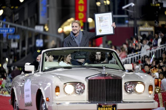 93rd Hollywood Christmas Parade in California CALIFORNIA, UNITED STATES - NOVEMBER 30:: Actor Luke Wilson attends the 93rd Hollywood Christmas Parade as Grand Marshal in Hollywood of Los Angeles, California, United States on November 30, 2025. Tayfun Coskun Anadolu California United States. Editorial use only. Please get in touch for any other usage.  Copyright: x2025xAnadoluxTayfunxCoskunx