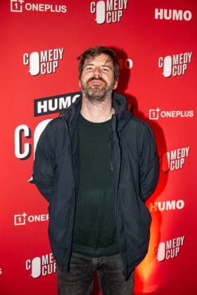 Belgian comedian Bart Cannaerts poses for the photographer at the final show of Humo s Comedy Cup 2025, in the Arenbergschouwburg in Antwerp, Sunday 30 November 2025. Humo s Comedy Cup is a competition organized by the weekly magazine Humo to reward the greatest comedy talent.  JONASxROOSENS 145543209