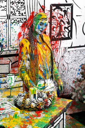 Bodyart: Colour Christmas Splash Performance mit Model Tatjana Heinz im Studio Düsterwald. Hameln, 30.11.2025 - BodyArt-Künstler: Jörg Düsterwald