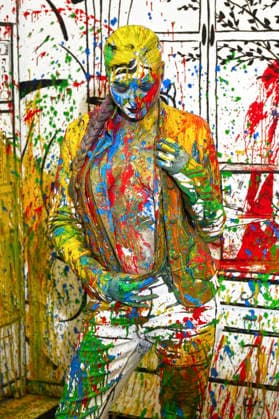 Bodyart: Colour Christmas Splash Performance mit Model Tatjana Heinz im Studio Düsterwald. Hameln, 30.11.2025 - BodyArt-Künstler: Jörg Düsterwald