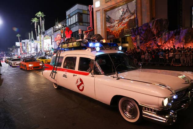 93rd Hollywood Christmas Parade in California HOLLYWOOD, CALIFORNIA - NOV 30: 93rd annual Hollywood Christmas Parade is held in Hollywood of Los Angeles, California, United States on November 30, 2025. Tayfun Coskun Anadolu California United States. Editorial use only. Please get in touch for any other usage.  Copyright: x2025xAnadoluxTayfunxCoskunx
