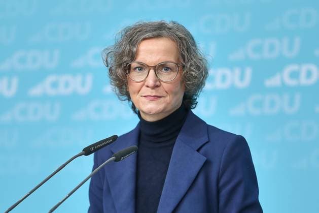 Berlin, Deutschland, 01.12.2025: Konrad-Adenauer-Haus: Pressekonferenz in der CDU-Bundesgeschäftsstelle nach den Gremiensitzungen: Ina Scharrenbach (CDU) Copyright: xdtsxNachrichtenagenturx dts_96371