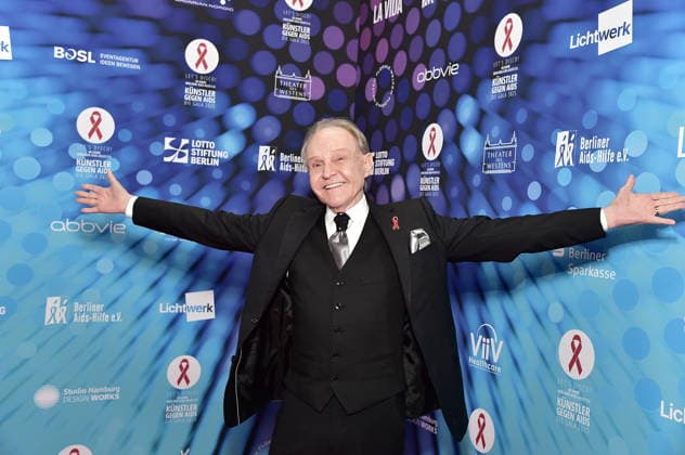 40. Jahre -KÜNSTLER GEGEN AIDS Ð DIE GALA 2025 KÜNSTLER GEGEN AIDS Ð DIE GALA 2025 Georg Preusse , ehm. Mary Ankunft, roter Teppich zum Jubiläum KÜNSTLER GEGEN AIDS Ð DIE GALA 2025 Benefizgala zum 40-jährigen Jubiläum der Berliner Aids-Hilfe e.V. im TDW in Berlin am 01.12.2025