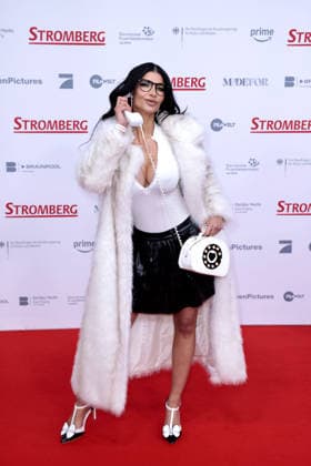 Micaela Schaefer bei der Kinopremiere von Stromberg - Wieder alles wie immer am 1.12.2025 im Zoo Palst in Berlin Stromberg Filmpremiere in Berlin