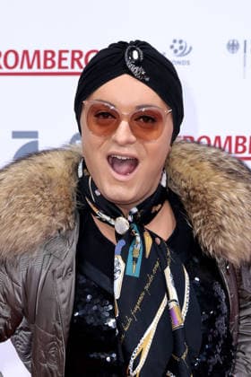 Julian F.M. Stoeckel bei der Kinopremiere von Stromberg - Wieder alles wie immer am 1.12.2025 im Zoo Palst in Berlin Stromberg Filmpremiere in Berlin