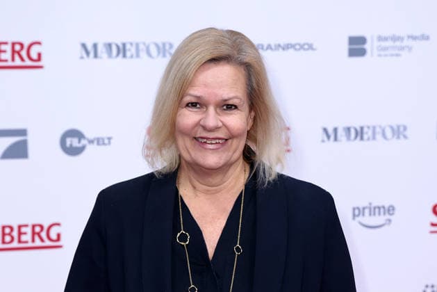 Nancy Faeser bei der Kinopremiere von Stromberg - Wieder alles wie immer am 1.12.2025 im Zoo Palst in Berlin Stromberg Filmpremiere in Berlin