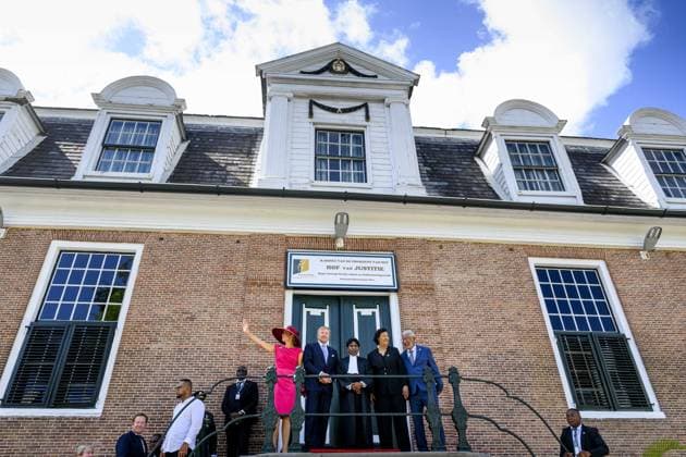 Paramaribo, The Netherlands, 2025-12-01 14:34:20 PARAMARIBO, 1 December 2025, Court of Justice. King Willem-Alexander and Queen Maxima are paying a state visit to the Republic of Suriname at the invitation of President Jennifer Geerlings-Simons. As part of the separation of powers, the judiciary will also be visited. At the Court of Justice, the Royal Couple will speak with the President of the Court and several judges about the importance of judicial independence in a democratic constitutional state. PHOTO: NLBeeld Patrick van Emst Credit: NL Beeld Patrick van Emst  Copyright: xx x