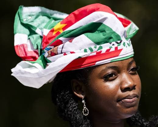 PARAMARIBO Representatives of descendants of enslaved people and indigenous communities in Suriname await the arrival of King Willem-Alexander and Queen Maxima before a discussion about the past and the future. The royal couple were on a three-day state visit to Suriname at the invitation of President Jennifer Geerlings-Simons. ANP REMKO DE WAAL netherlands out - belgium out  Copyright: xx x543613794x originalFilename: 543613794.jpg