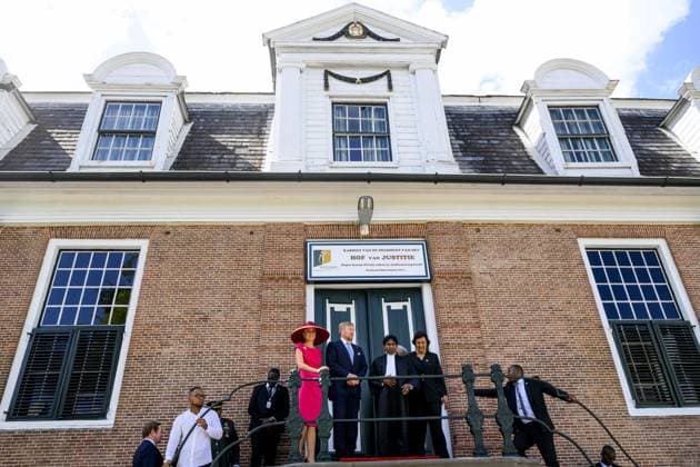 Paramaribo, The Netherlands, 2025-12-01 14:33:57 PARAMARIBO, 1 December 2025, Court of Justice. King Willem-Alexander and Queen Maxima are paying a state visit to the Republic of Suriname at the invitation of President Jennifer Geerlings-Simons. As part of the separation of powers, the judiciary will also be visited. At the Court of Justice, the Royal Couple will speak with the President of the Court and several judges about the importance of judicial independence in a democratic constitutional state. PHOTO: NLBeeld Patrick van Emst Credit: NL Beeld Patrick van Emst  Copyright: xx x