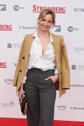 Kim Michele Kneissl - Kinopremiere von Stromberg Wieder Alles Wie Immer im Zoo Palast in Berlin am 01.12.2025. Premiere Stromberg - Wieder Alles Wie Immer