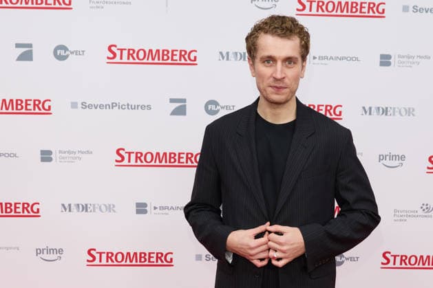 Laszlo Branko Breiding - Kinopremiere von Stromberg Wieder Alles Wie Immer im Zoo Palast in Berlin am 01.12.2025. Premiere Stromberg - Wieder Alles Wie Immer