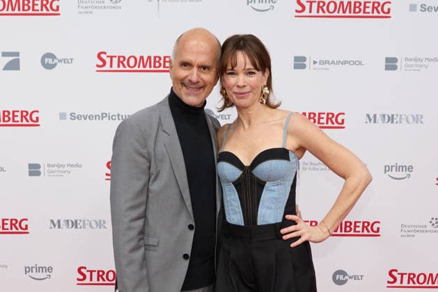 Christoph Maria Herbst und Milena Dreissig - Kinopremiere von Stromberg Wieder Alles Wie Immer im Zoo Palast in Berlin am 01.12.2025. Premiere Stromberg - Wieder Alles Wie Immer