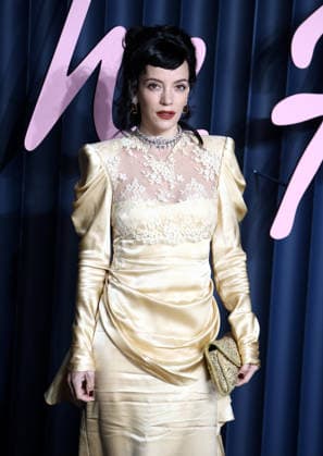 December 1, 2025, London, United Kingdom: Lily Allen attends The Fashion Awards 2025 presented by Pandora at the Royal Albert Hall. London United Kingdom - ZUMAs197 20251201_aaa_s197_038 Copyright: xFredxDuvalx