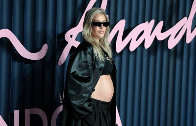 December 1, 2025, London, United Kingdom: Ellie Goulding attends The Fashion Awards 2025 presented by Pandora at the Royal Albert Hall. London United Kingdom - ZUMAs197 20251201_aaa_s197_048 Copyright: xFredxDuvalx