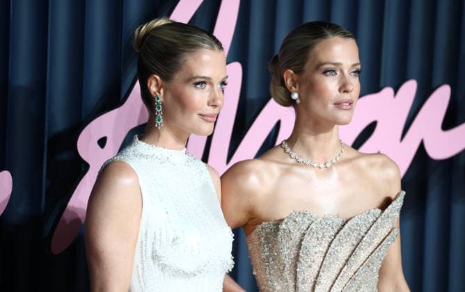 December 1, 2025, London, United Kingdom: Lady Eliza Spencer and Lady Amelia Spencer attend The Fashion Awards 2025 presented by Pandora at the Royal Albert Hall. London United Kingdom - ZUMAs197 20251201_aaa_s197_049 Copyright: xFredxDuvalx