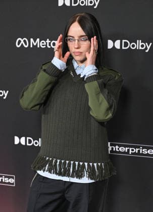 ˜Avatar Fire and Ash™ World Premiere Billie Eilish arriving to the world premiere of Avatar Fire and Ash at the Dolby Theatre on December 1, 2025 in Hollywood, Ca. Hollywood Dolby Theatre California USA Copyright: xLISAxOConnor xAFF-USA.COMx