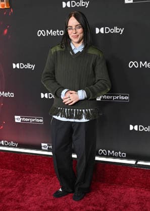 ˜Avatar Fire and Ash™ World Premiere Billie Eilish arriving to the world premiere of Avatar Fire and Ash at the Dolby Theatre on December 1, 2025 in Hollywood, Ca. Hollywood Dolby Theatre California USA Copyright: xLISAxOConnor xAFF-USA.COMx
