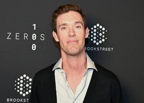 December 1, 2025, Los Angeles, California, USA: American director, songwriter and record producer SEAN DOUGLAS attends the Los Angeles Special Screening Of Sweetwater : RED CARPET. Los Angeles USA - ZUMAb173 20251201_aap_b173_011 Copyright: xBillyxBennightx