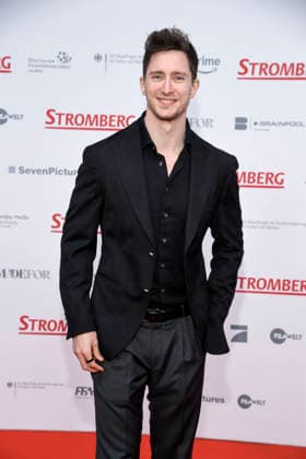 ABBberlin: Felix Berndt auf dem roten Teppich bei der Weltpremiere des Kino Films STROMBERG WIEDER ALLES WIE IMMER im Zoo Palast Berlin am 01.12.2025 Berlin Deutschland