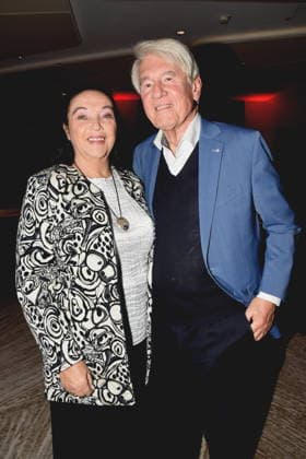 Sylvia Prof.Dr Wolf Dieter Ring BLM Praesident a. D. Muenchen 01.12.2025 Hotel Vierjahreszeiten-Kempinski Buch Vorstellung von Fritz Egner Moderator -Mein Leben Zwischen Rhythm und Blues in Muenchen Foto Muenchen