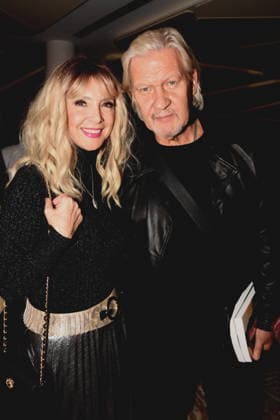 Cornelia Corba Schauspielerin Saengerin Johnny Logan Saenger Muenchen 01.12.2025 Hotel Vierjahreszeiten-Kempinski Buch Vorstellung von Fritz Egner Moderator -Mein Leben Zwischen Rhythm und Blues in Muenchen Foto Muenchen