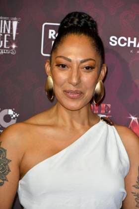 ABBkoeln: No Angels Jessica Wahls zu Gast auf dem roten Teppich bei der Charity Aids Gala im Musical Dome Koeln am 01.12.2025 NRW Deutschland