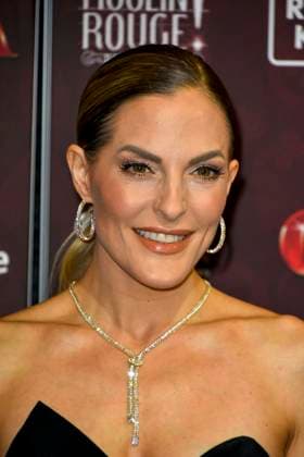 ABBkoeln: No Angels Sandy Mölling Moelling zu Gast auf dem roten Teppich bei der Charity Aids Gala im Musical Dome Koeln am 01.12.2025 NRW Deutschland