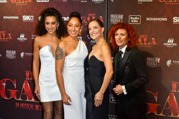 ABBkoeln: No Angels, Nadja Benaissa, Lucy Diakovska, Sandy Mölling Moelling Jessica Wahls zu Gast auf dem roten Teppich bei der Charity Aids Gala im Musical Dome Koeln am 01.12.2025 NRW Deutschland