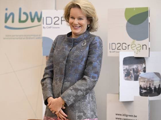 King Philippe and Queen Mathilde visit Walloon Brabant NIVELLES - LA HULPE, BELGIUM - DECEMBER 02 : King Philippe and Queen Mathilde visit the province of Walloon Brabant 1) CAP Innove, in Nivelles, an incubator for start-ups focused on sustainability (ID2Green), food (ID2Food) and autonomous systems (ID2Move) and drone demonstration 2) La Hulpe for the Royal Rescue Corps (RACS) 3) Meeting with residents in front of the Town Hall in La Hulpe on December 2, 2025 in Nivelles - La Hulpe, Belgium, 02 12 2025 Nivelles - La Hulpe Belgium  Copyright: xDidierxLebrunx