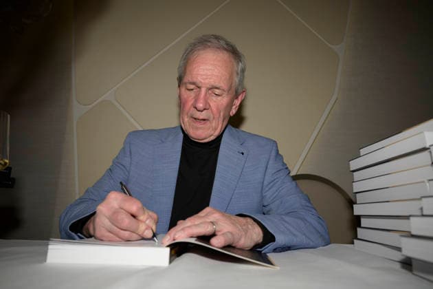 Fritz Egner präsentiert sein Buch Mein Leben zwischen Rhythm & Blues im Hotel Vier Jahreszeiten Kempinski, München am 1.12.2025