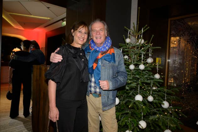 Wolfgang Fierek (Schauspieler Musiker) mit Frau Djamila (Künstlerin) - Fritz Egner präsentiert sein Buch Mein Leben zwischen Rhythm & Blues im Hotel Vier Jahreszeiten Kempinski, München am 1.12.2025